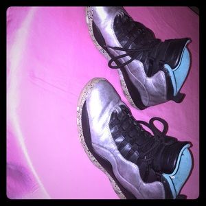 Jorden Retro 10 Men Size 7 1/2 (Limited Addition)